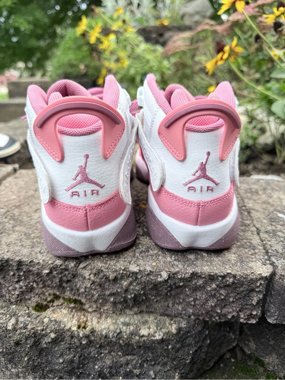 Girls' Pink and White air Jordan 6 rings Basketball Shoes